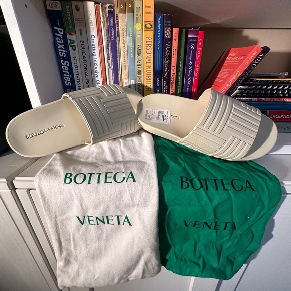 Bottega Veneta White Rubber Sole Slide main image 10